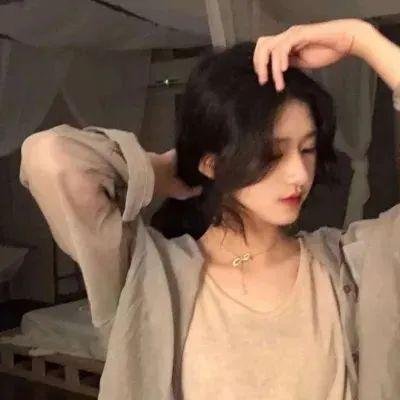 无法隐藏的本能:偷拍